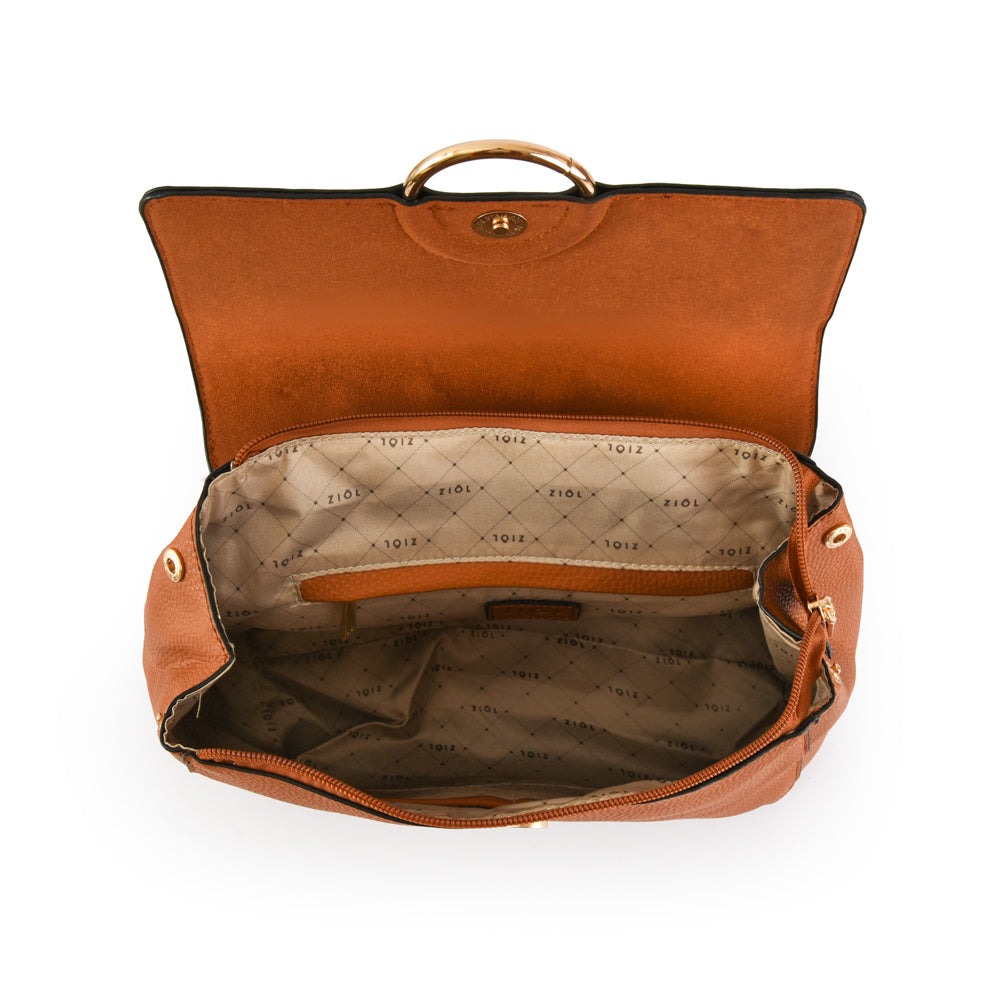 Mochila con tapa mediana sophie camel