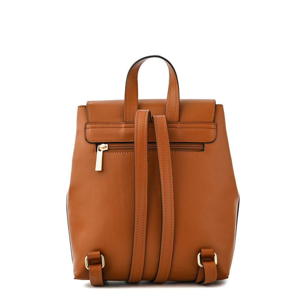 Mochila con tapa callie mediana café