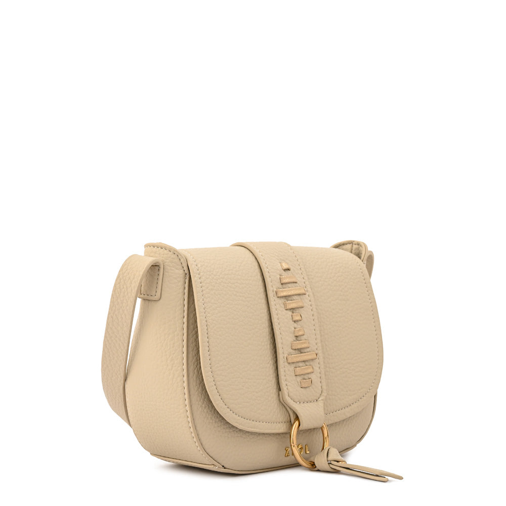 Cartera bandolera con tapa tyra mediana blanco crudo