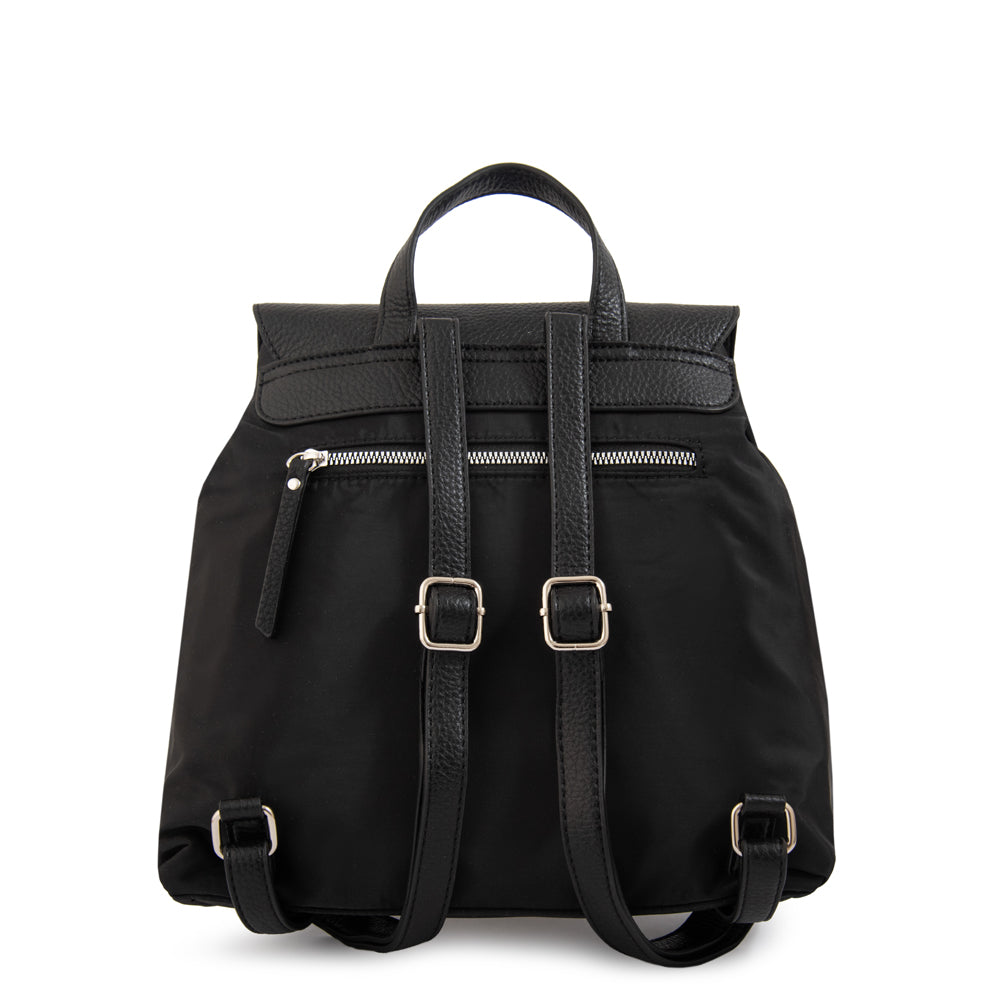 Mochila con tapa anastasia mediana negro