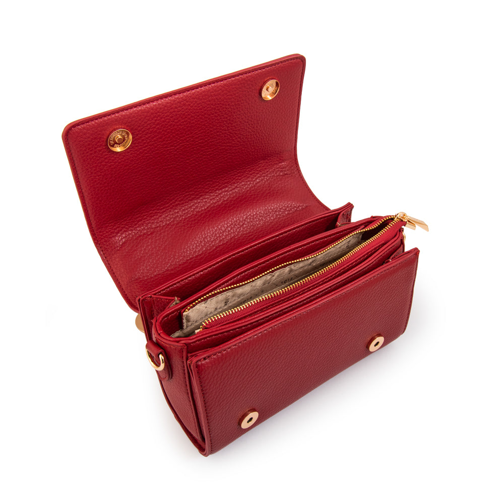 Cartera bandolera con tapa bruna rojo oscuro