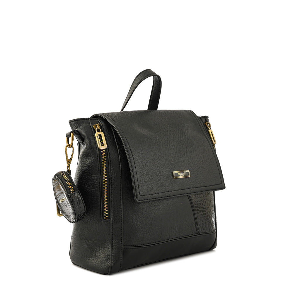 Mochila con tapa sira mediana negro