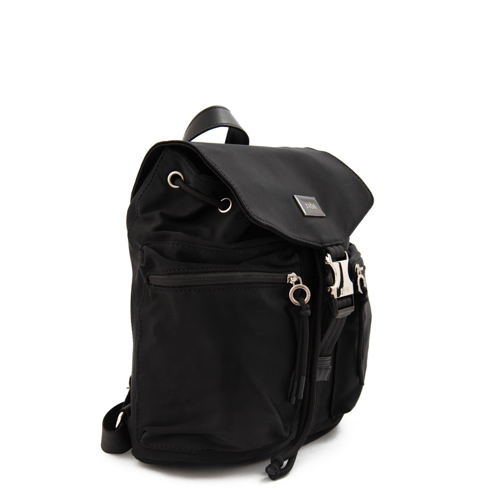 Mochila con tapa elvas mediana negro