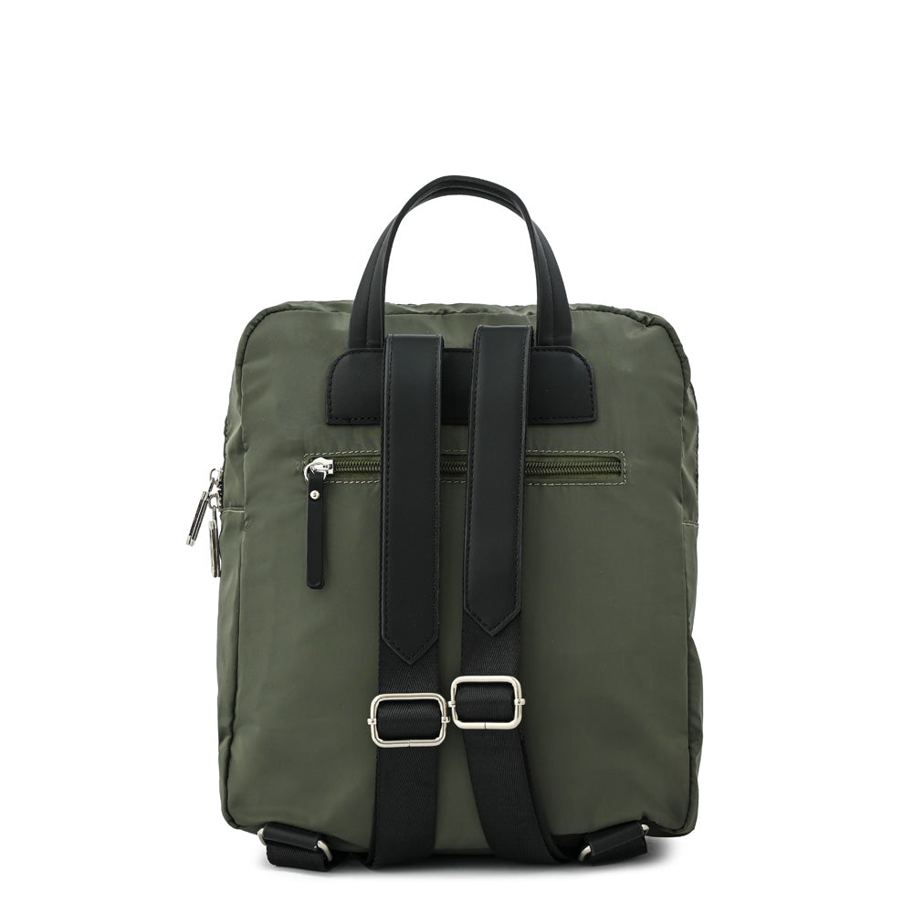 Mochila carla mediana verde oliva