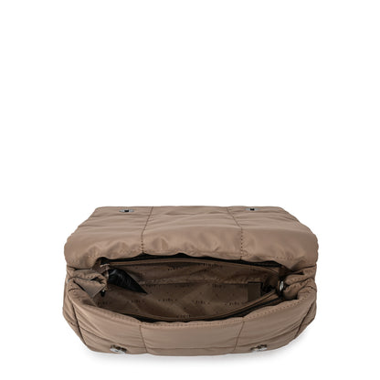 Cartera bandolera con tapa mediana tanya taupe