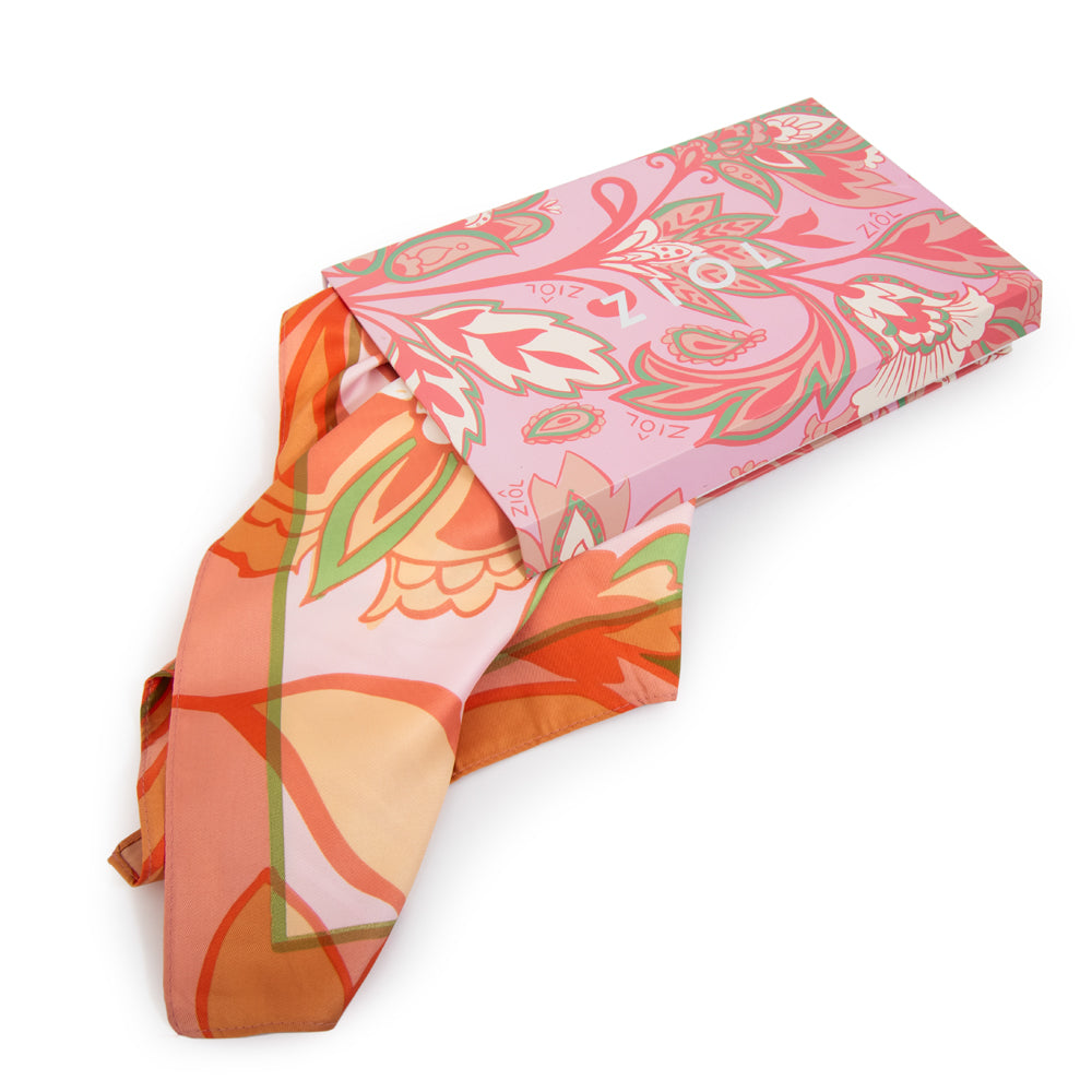 Pañuelo cuadrado clavel rosado